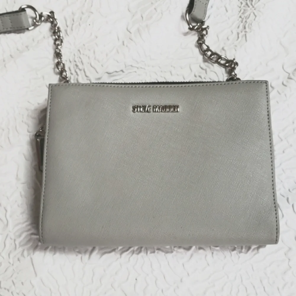 Steve Madden New Gray & Black Crossbody Bag